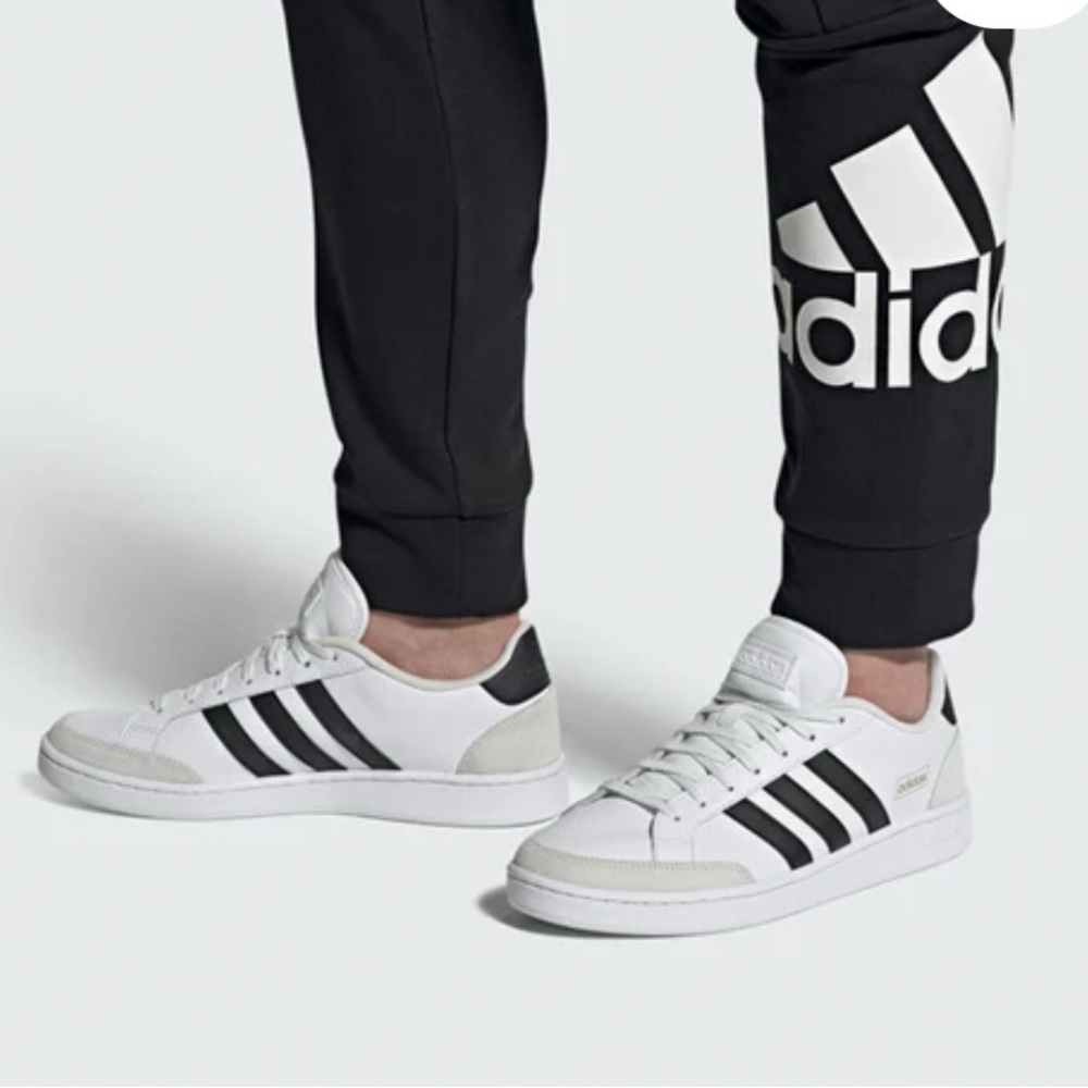 Adidas Men Grand Court SE 'Coud
White Sneaker. Size 8 1/2